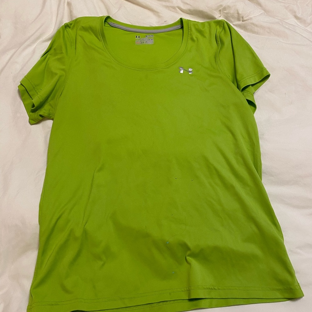 Under Armour green heat gear workout T-shirt